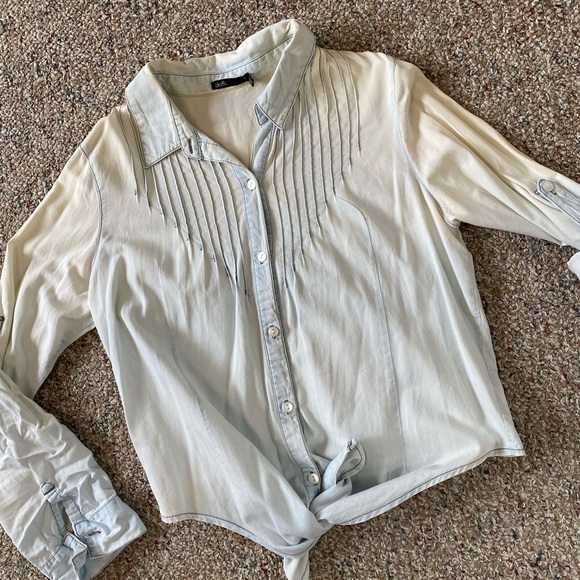 Dotti Australian Button Down Collared Shirt - Picture 2 of 10